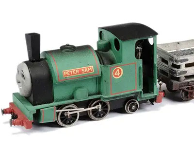 Kerr Stuart O Gauge Film Prop Tank Locomotive 0-4-2ST Peter Sam No.4 in green with cartoon type