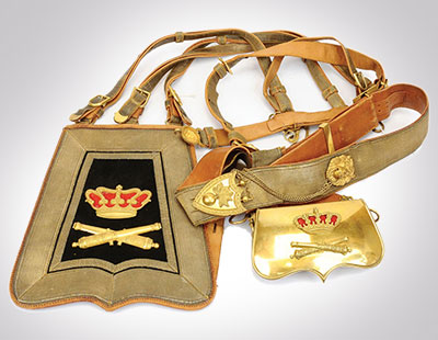 Netherlands Early 20th Century Militaria, comprising: Model 1900 Horse Artillery Officers Full.